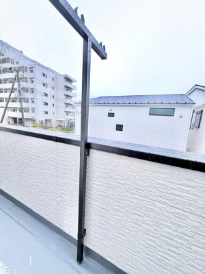 �o���R�j�[�@������ �G�߂̈ڂ낢����������J���I�ȋ�Ԃł�