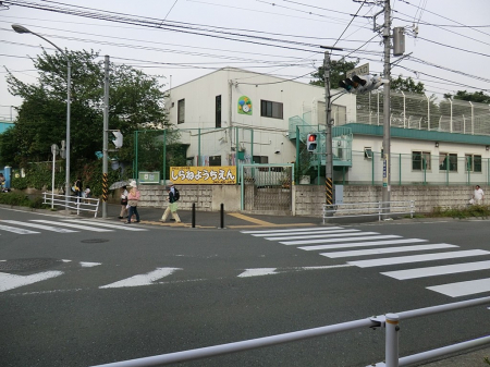 ���ӊ��@�c�t���E�ۈ牀 400m �����c�t��