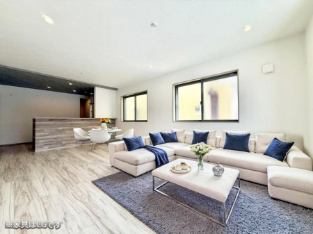 ���r���O�@���������R�Ɖ�b�����܂��A�S�n�悢�ЂƂƂ�