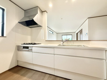 �L�b�`���@�������Ƒ����J��[�߂�A������̂���L�b�`��