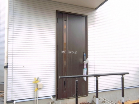 ���ց@�O��