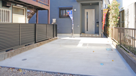 �@�O�ρ��J�[�X�y�[�X�L