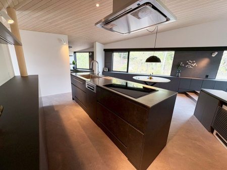 �L�b�`���@�������A�C�f�A�L����A�N���G�C�e�B�u�ȗ������