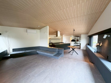 ���r���O�@�����������������Ɠ��ʂɂ���A�e���̋��