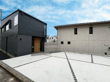 �@�O�ρ��J�[�X�y�[�X�L