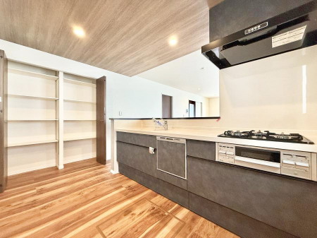 �L�b�`���@�������V���v���Ŕ������S�n�悢���Ԃ𐶂ރL�b�`�����