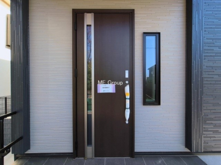 ���ց@�O��