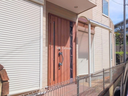 ���ց@�O��