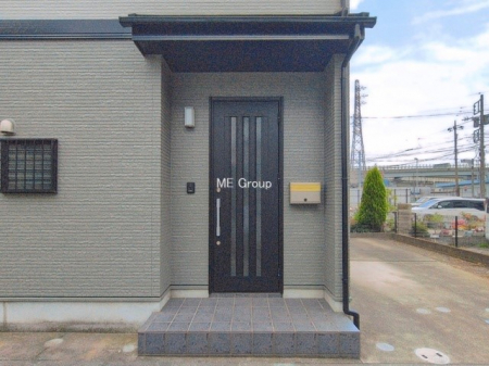 ���ց@�O��