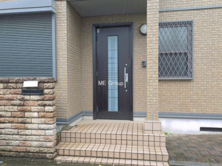 ���ց@�O��