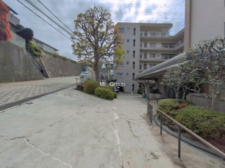 ���n�O�ώʐ^�@�O�ρ��Ƒ��݂�Ȃ��Ί�ŉ߂�����A���S���̂���Z�܂�