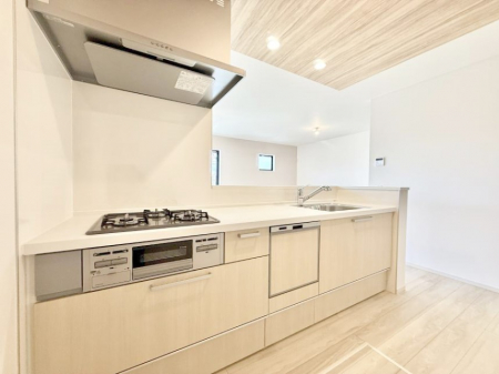 �L�b�`���@�������Ƒ����J��[�߂�A������̂���L�b�`��