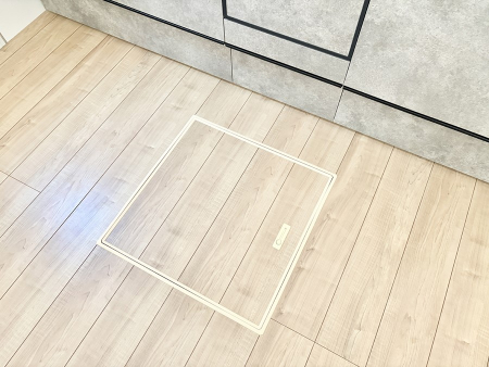 ���̑����ρ@�ݔ����B�ꂽ���[�X�y�[�X�ŉƑS�̂��X�b�L��
