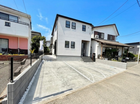 ���n�O�ώʐ^�@1����  ���V������炵���n�܂�ꏊ�ŁA�Ƒ����J��[�߂�