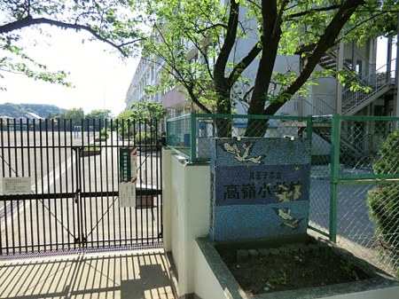 ���ӊ��@���w�Z 1400m �����q�s�����䏬�w�Z