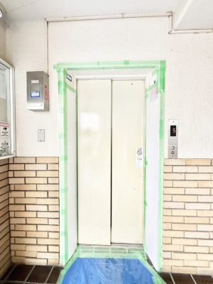 ���̑��@�O�ρ��G���x�[�^�[����