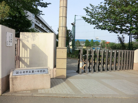 ���ӊ��@���w�Z 811m �������s����ꒆ�w�Z