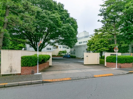 ���ӊ��@���w�Z 1300m ����s������掵���w�Z