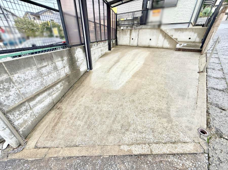 �@�O�ρ����K�Ȓ��ԃX�y�[�X�ň��S