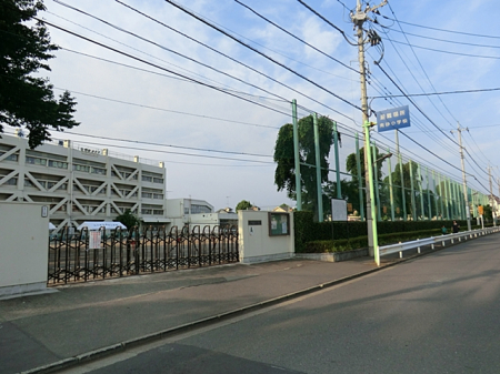 ���ӊ��@���w�Z 550m ����s���썻���w�Z
